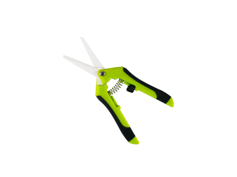 Gardening scissors